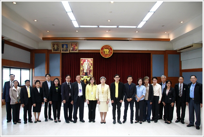 ﻿กรมบังคับคดีจัดโครงการมหกรรมไกล่เกลี่ยข้อพิพาทชั้นบังคับคดี เพื่อน้อมรำลึกในพระมหากรุณาธิคุณของพระบาทสมเด็จพระปรมินทรมหาภูมิพลอดุลยเดช </br>บรมนาถบพิตร 